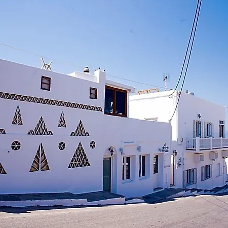 Dimele Hotell